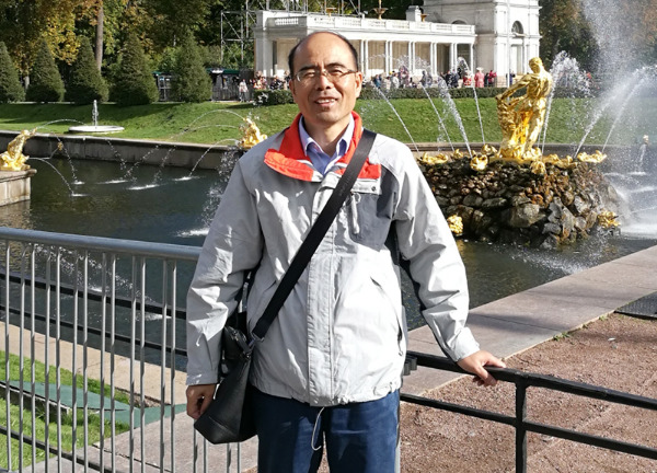谢昕东
